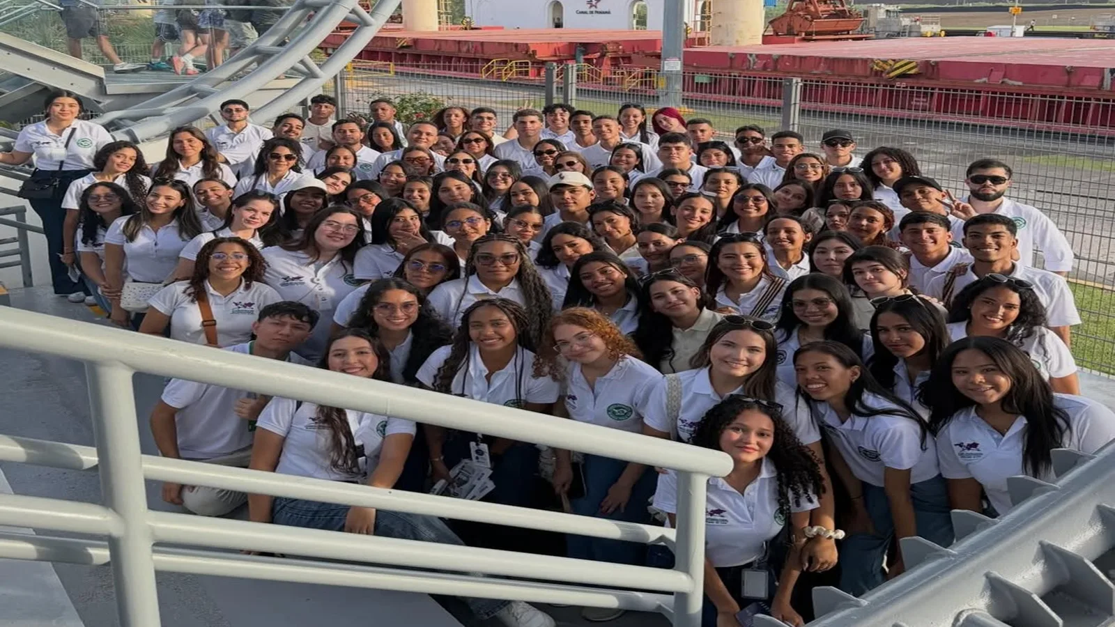Estudiantes de la UPC fortalecen su formación internacional con visita académica al Canal de Panamá