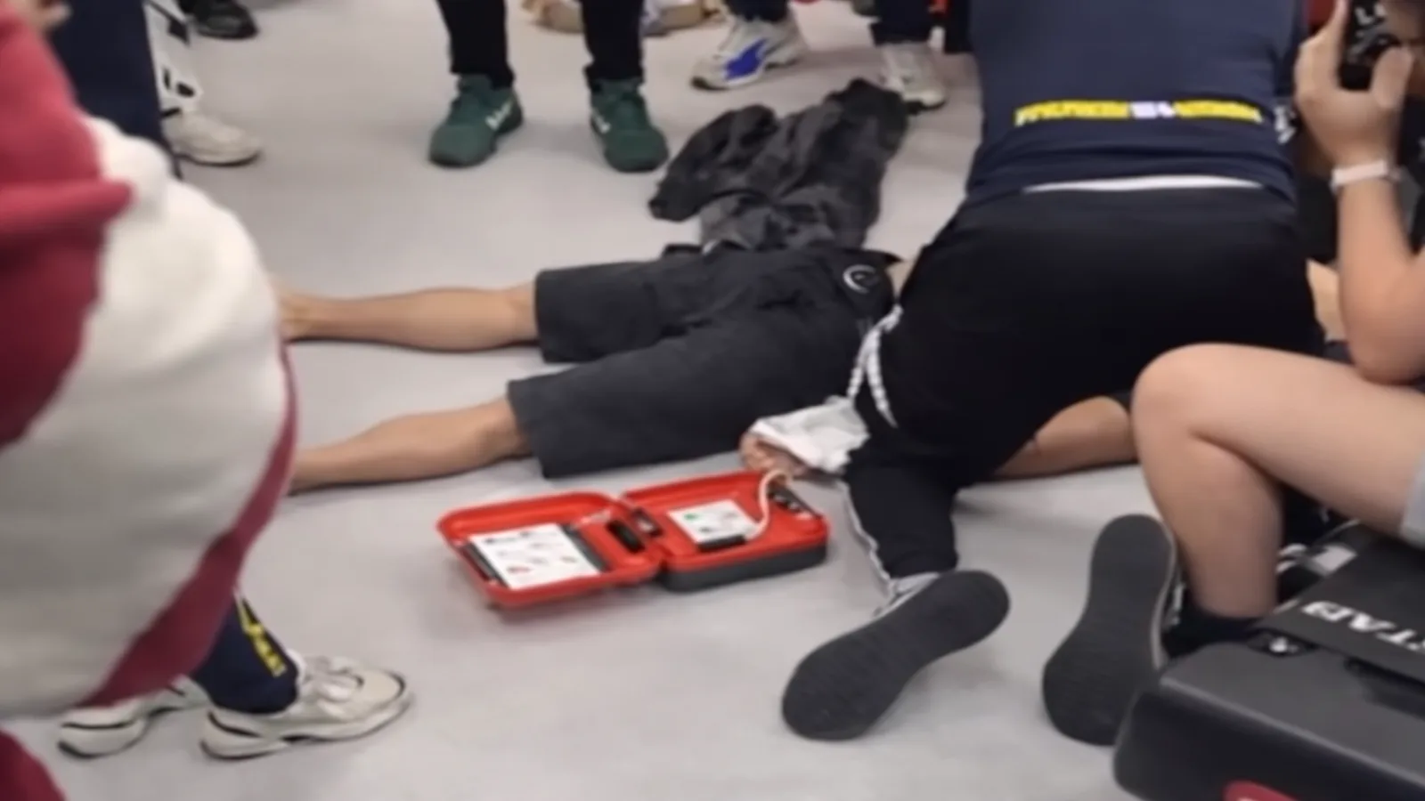 Tragedia en gimnasio de Bogotá, joven muere mientras entrenaba en caminadora