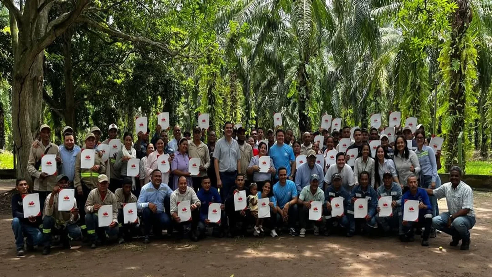 Más de $2.000 millones transforman hogares en Codazzi: familias reciben subsidios de mejoramiento de vivienda de Comfacesar