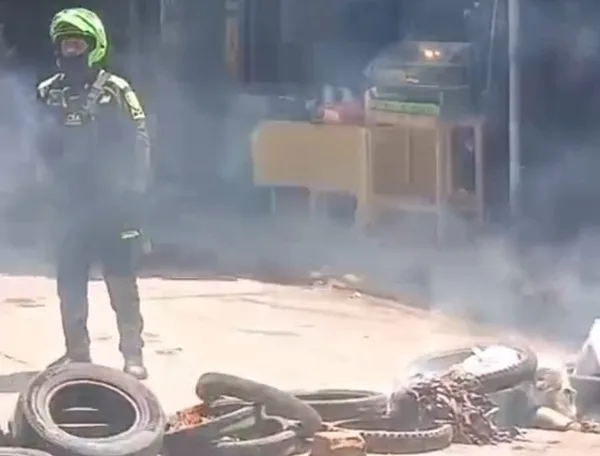 Protestas por falta de energía en asentamiento irregular de Valledupar dejan bloqueos y tensión en la ciudad