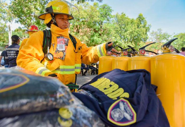 Comandante denuncia irregularidades y cierre operativo del Cuerpo de Bomberos de Curumaní desde enero