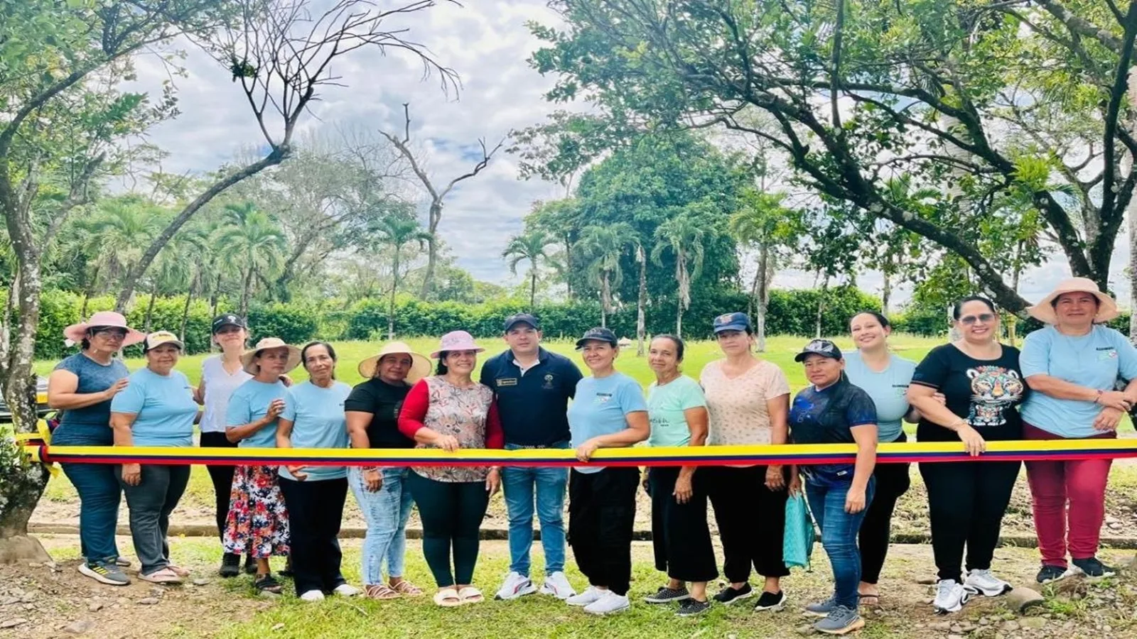 Tierras ligadas al paramilitarismo pasan a manos campesinas en Valledupar: ANT entregó 466 hectáreas a 64 familias