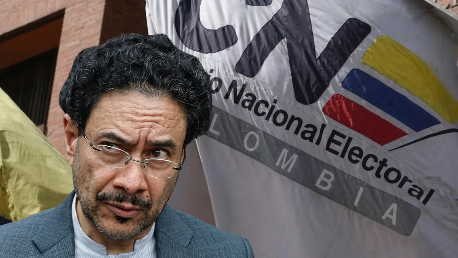 Contrario a lo que divulgo CNE, si hay dos denuncias interpuestas formalmente contra Iván Cepeda por proselitismo en periodo restringido