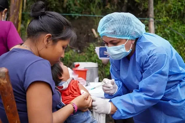 Supersalud exige a EPS responder en máximo ocho horas casos críticos de niños y adolescentes