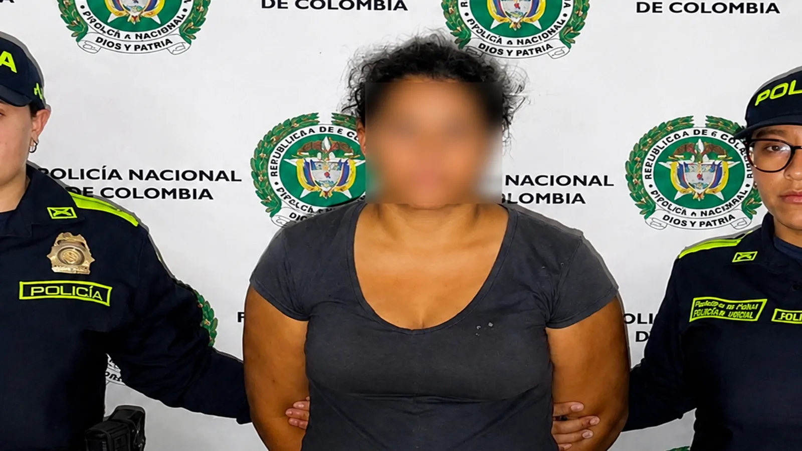 Mujer es capturada tras presuntamente amputarle parte de una oreja a su pareja en La Gloria, Cesar