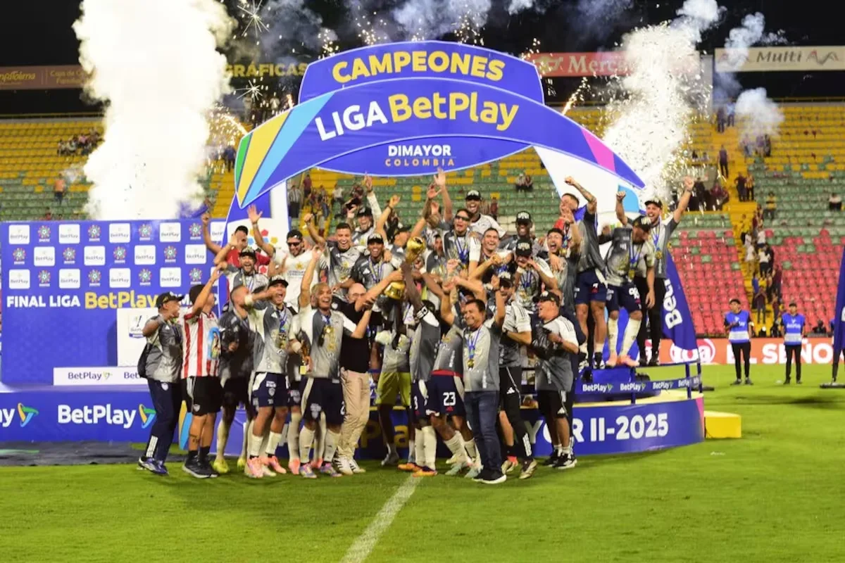 Junior hizo historia: venció a Nacional y conquistó el bicampeonato del fútbol colombiano