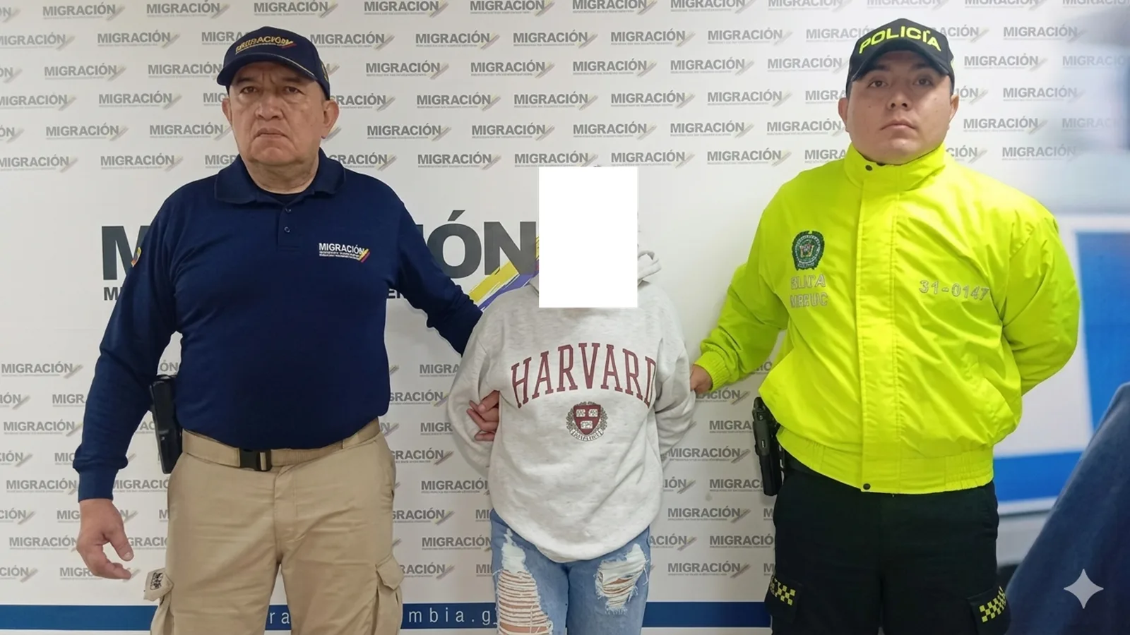 Capturada en Santander a presunta integrante del Tren de Aragua buscada por robo de $6.8 millones de dólares en cajeros automáticos de EU.