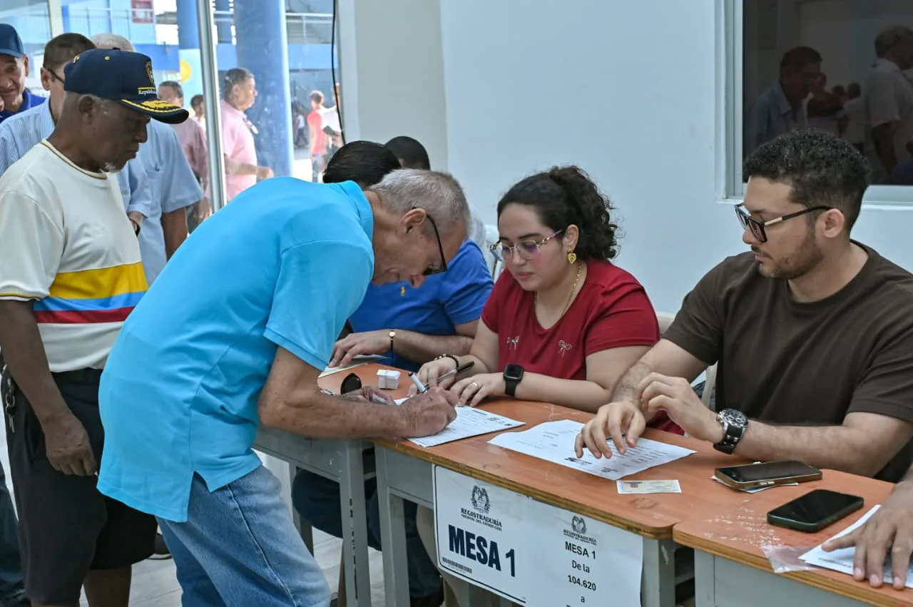 /ESCUCHE/ Valledupar cerró jornada electoral con buen comportamiento ciudadano; tres personas fueron sancionadas por fotografiar su voto