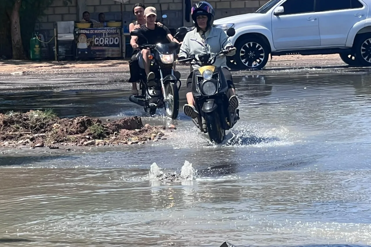 Concejal Yecid Triana denuncia crisis sanitaria en Mariangola y exige respuestas por obras de alcantarillado