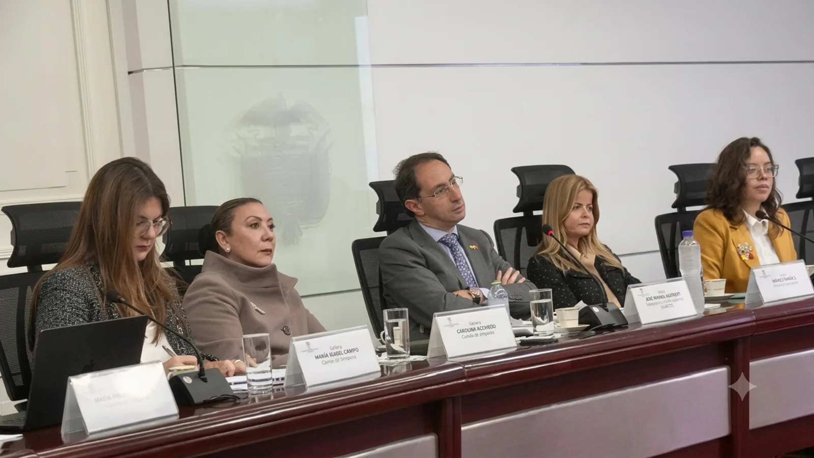 "Hay inexperiencia y graves vacíos": Gobierno de De la Espriella revela siete alertas sobre las cuentas y proyectos heredados de la administración Petro