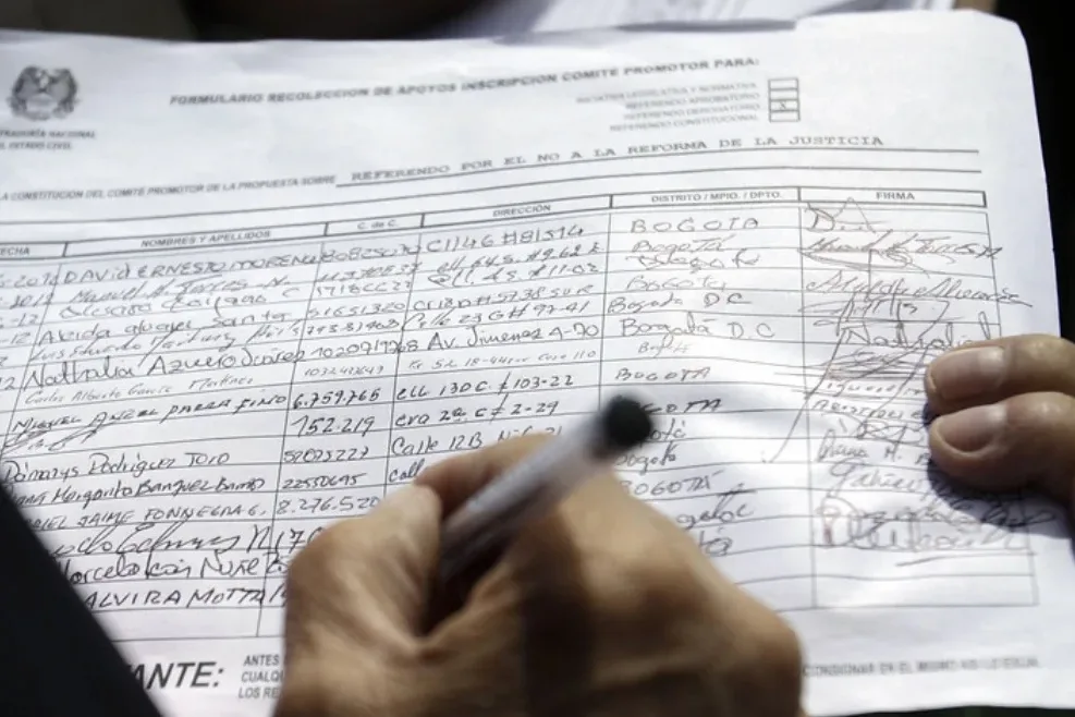 Comienza la recolección de firmas para impulsar la revocatoria del alcalde Ernesto Orozco