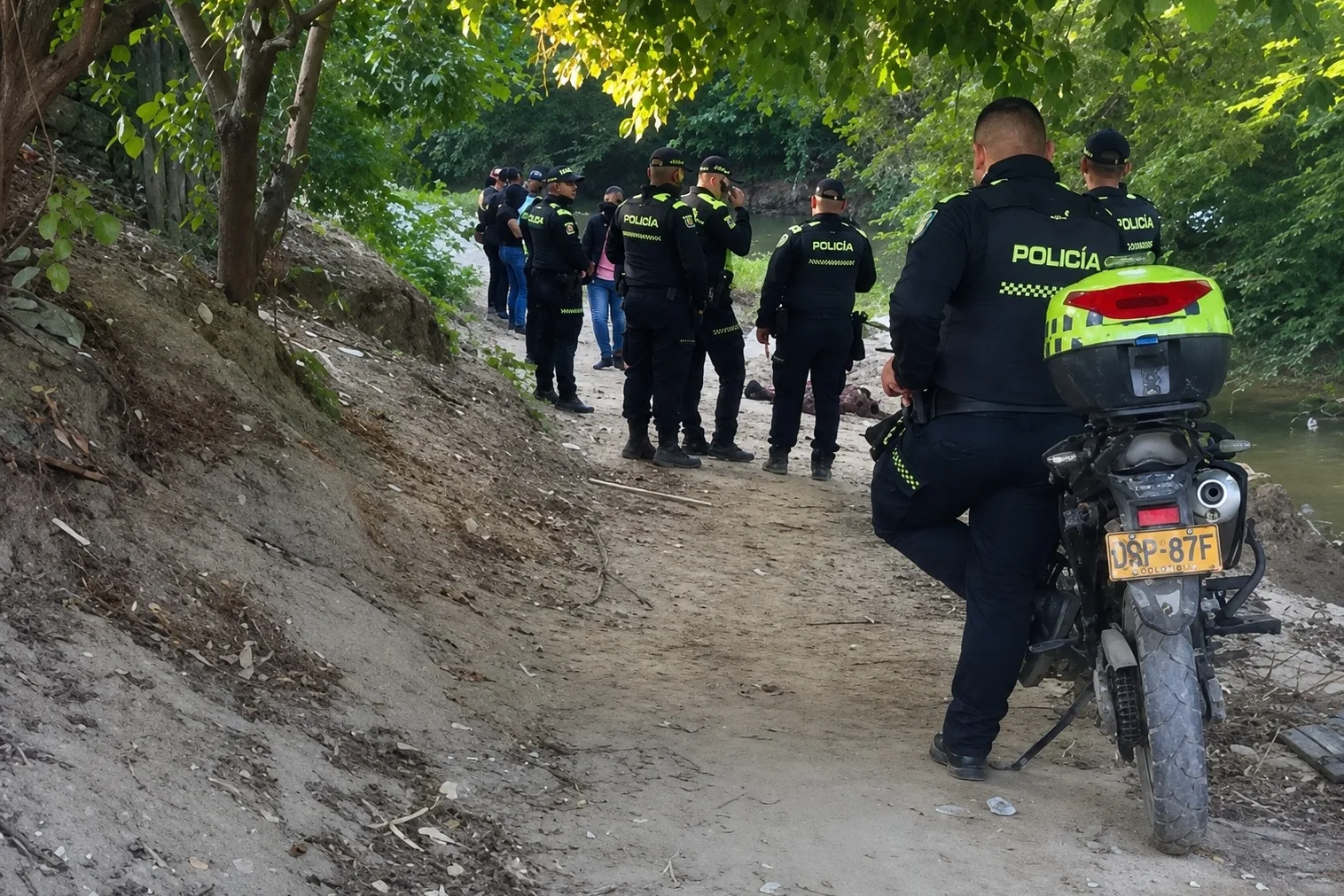Investigan asesinato de hombre hallado con varios impactos de bala en zona rural de Astrea