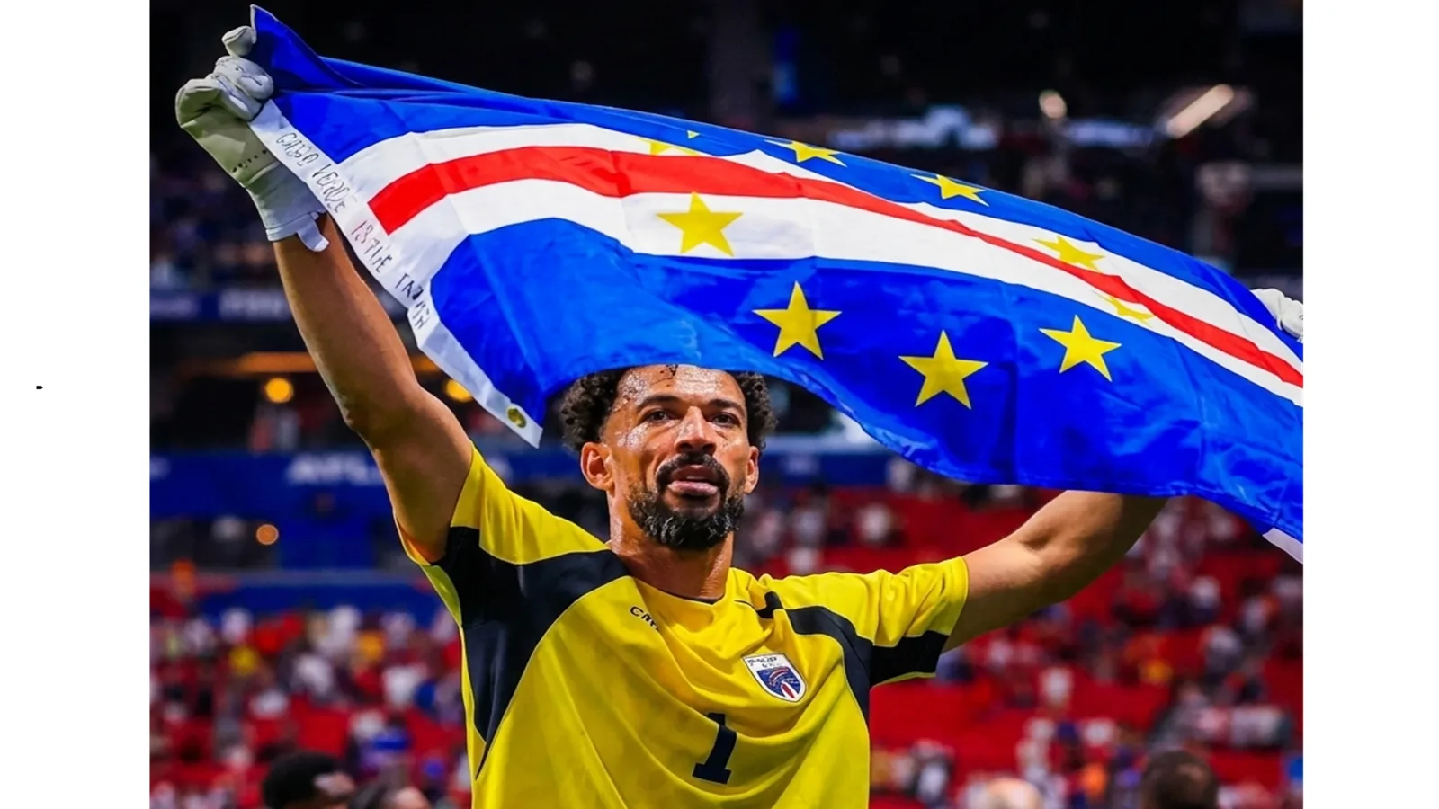 El público eligió, Josimar Dias "Vozinha", arquero de Cabo Verde es elegido como el once ideal