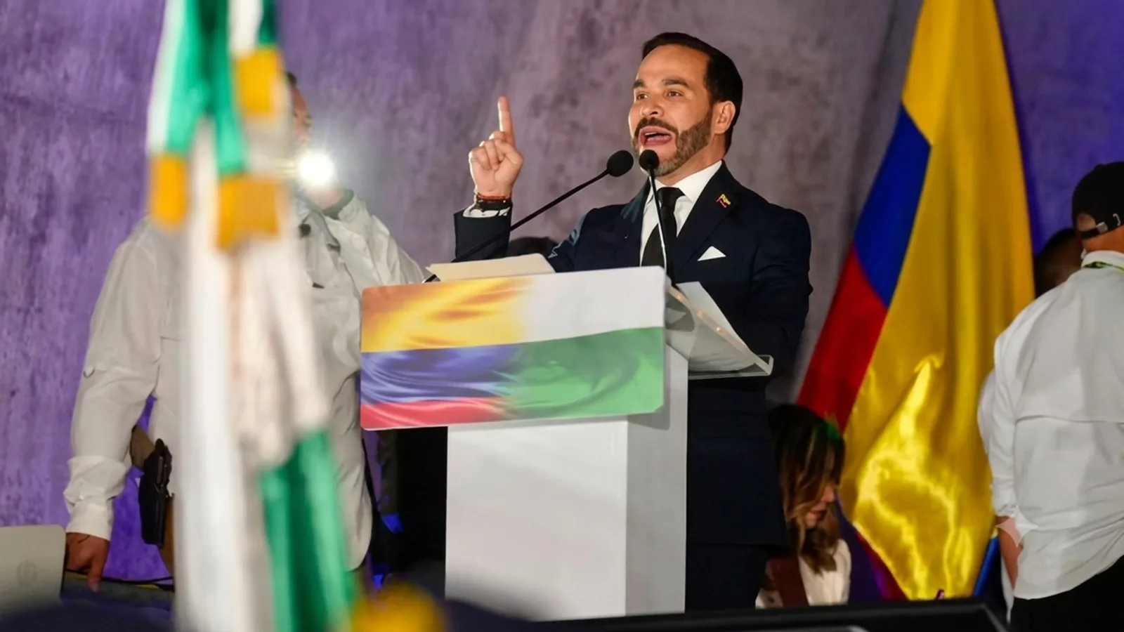 Polémica por los costos de la posesión de Abelardo: ceremonia podría superar los $6.000 millones en logística