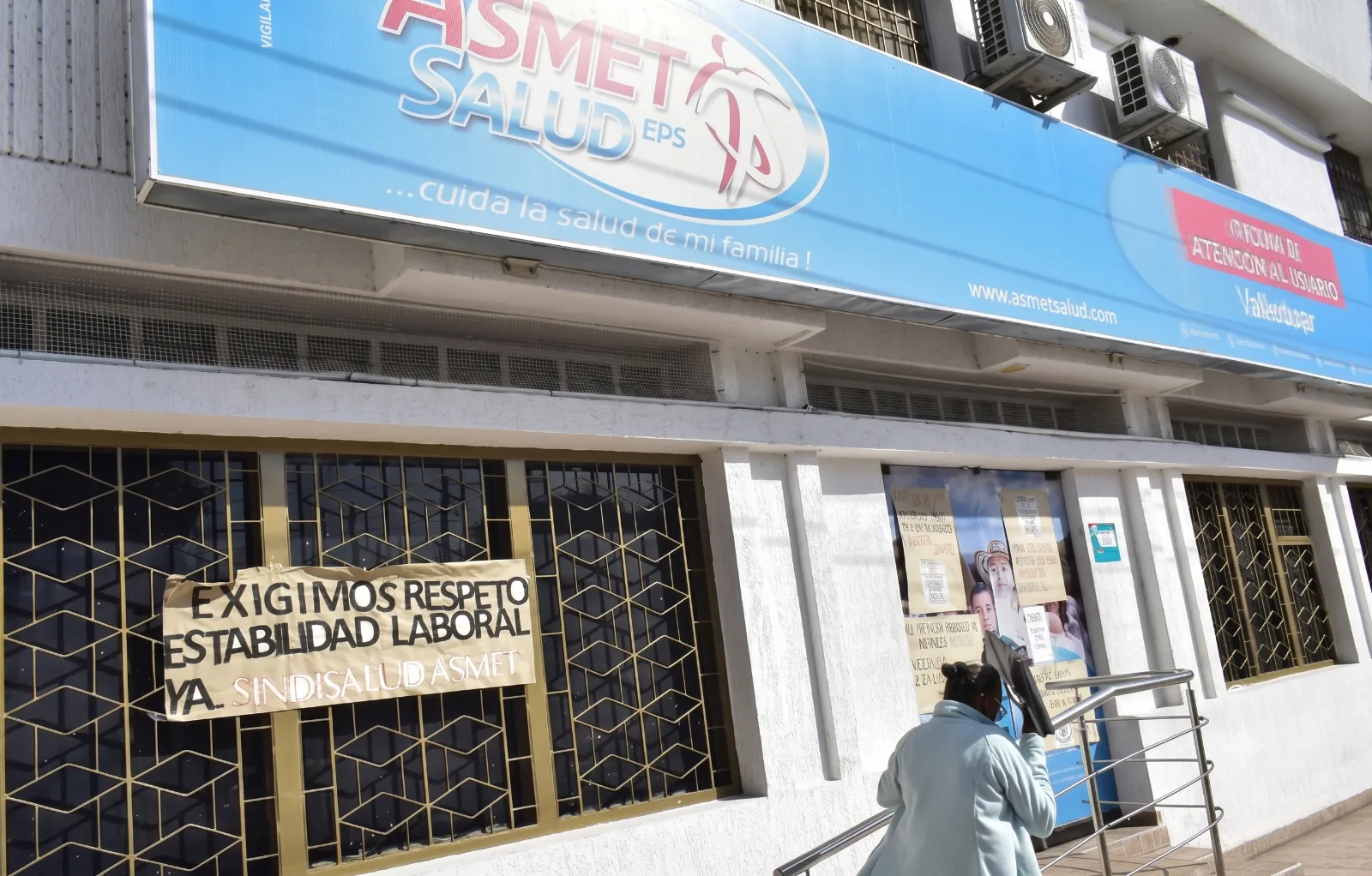 Sindicato de Asmet Salud pide acciones urgentes para evitar una crisis en la atención de millones de afiliados