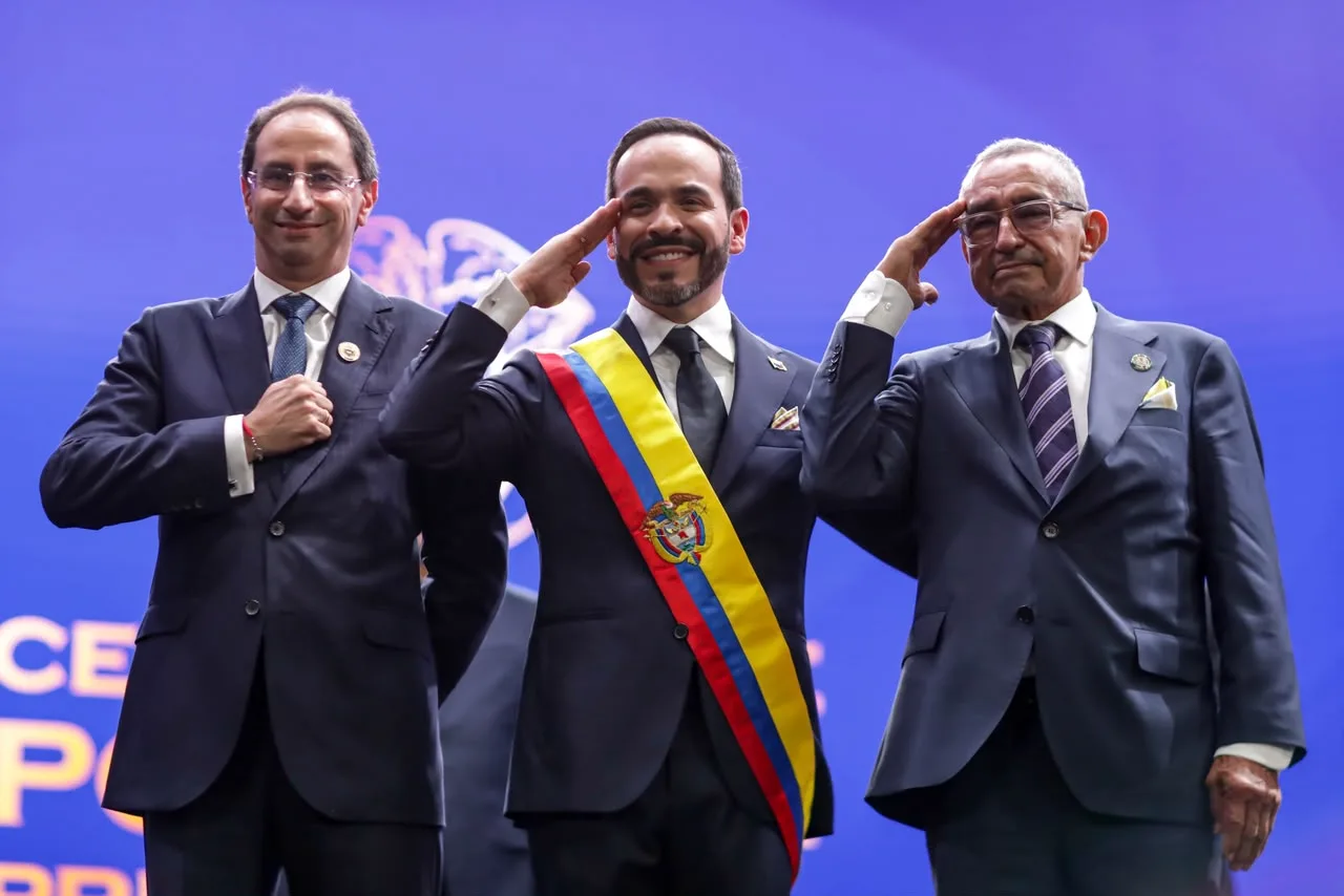 Seguridad, orden, Fuerza Pública y respeto a la Constitución: los principales anuncios de Abelardo De La Espriella en su posesión