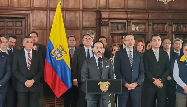 Gobierno de De la Espriella declara emergencia económica por terremoto