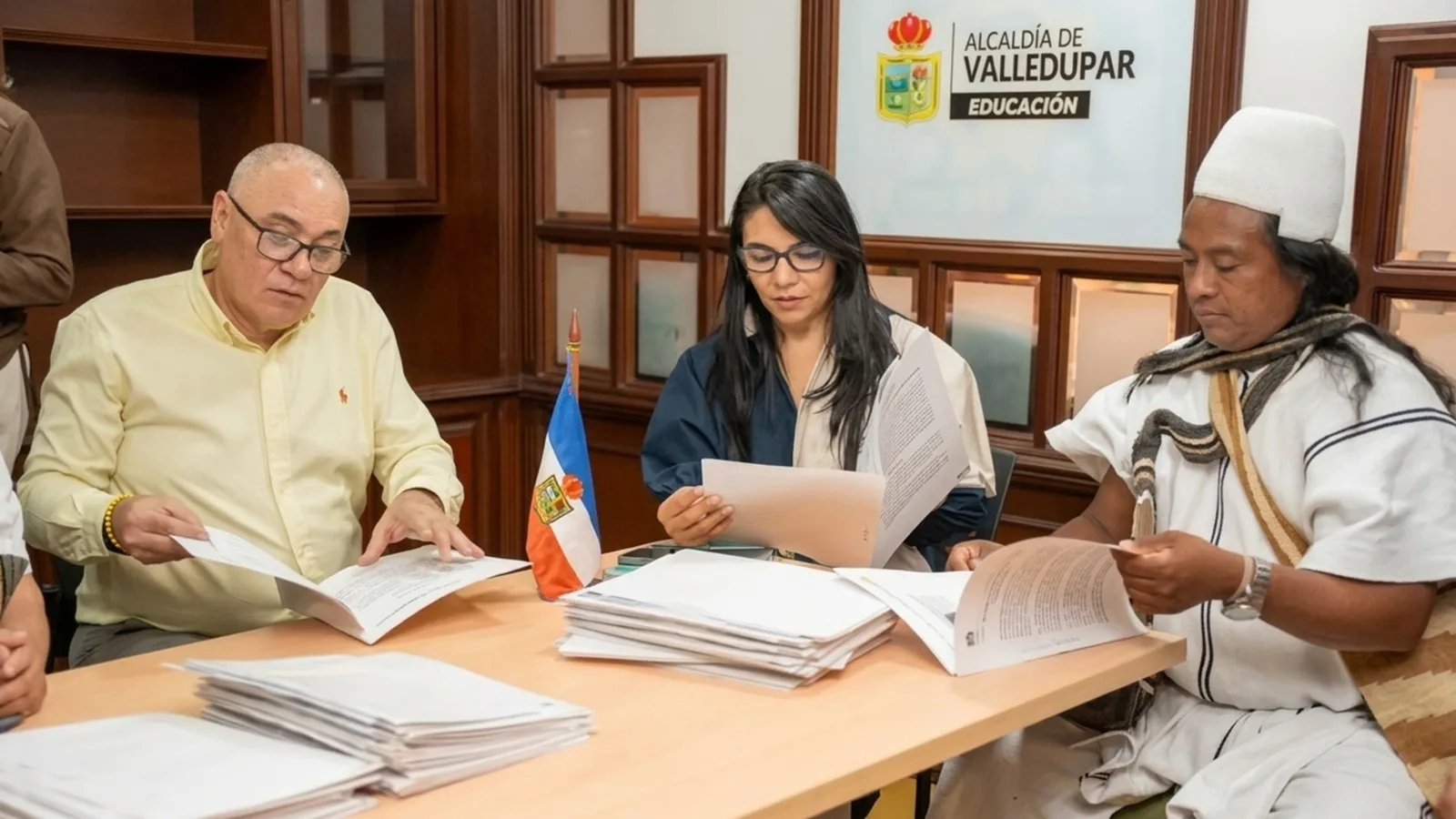 Pueblo Arhuaco entrega 42 ‘cosechas’ para avanzar en el reconocimiento de sus educadores indígenas