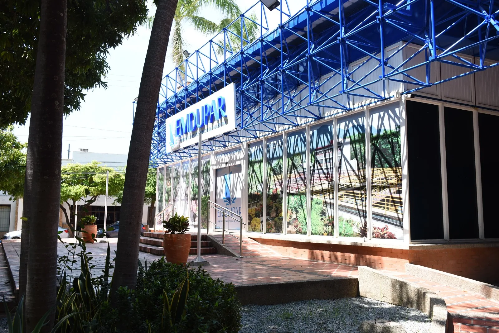 Alcalde pide soluciones de fondo para enfrentar crisis de Emdupar.