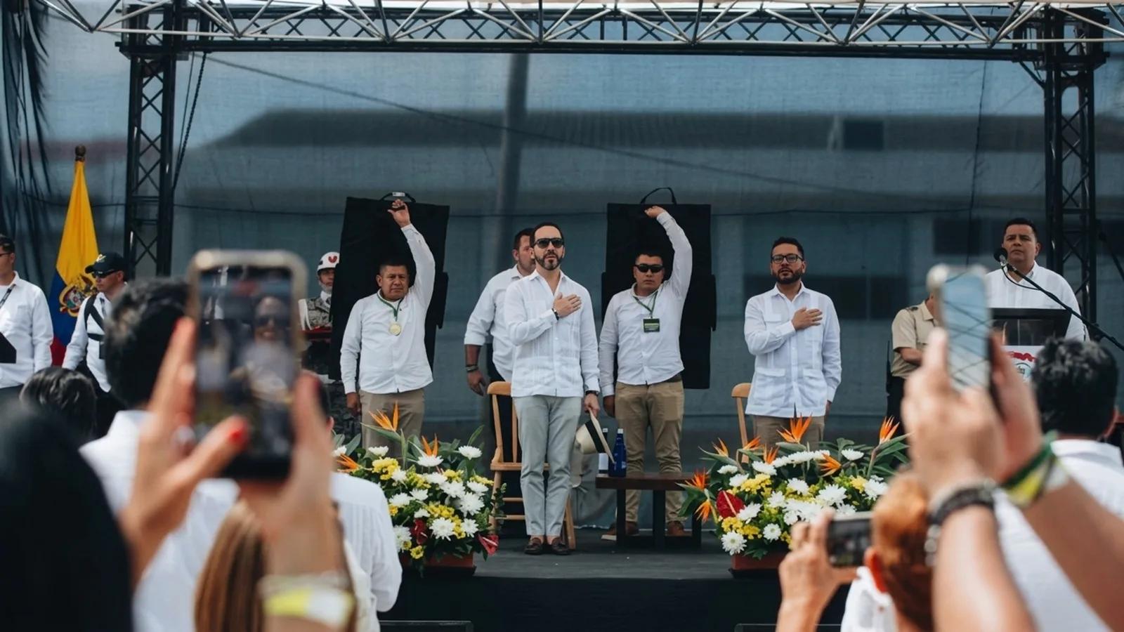 De la Espriella pide al nuevo contralor crear grupo élite para investigar presunta corrupción del gobierno Petro