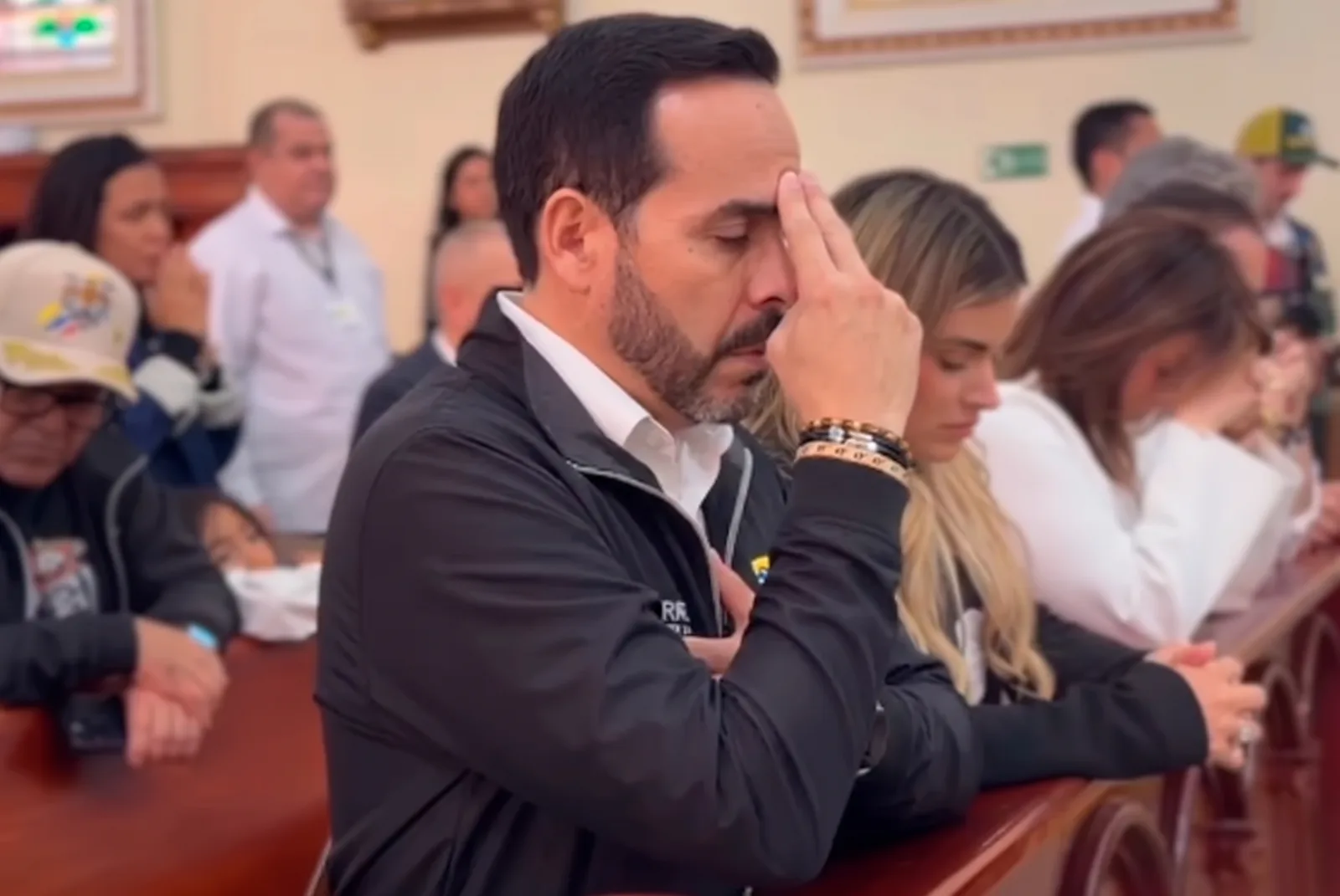 Juez ordena al presidente de la Espriella disculparse públicamente por vulnerar el Estado laico en su posesión