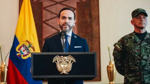 “Hay que romper la rosca”: De la Espriella ordena acabar con los negocios de unos pocos en la contratación estatal