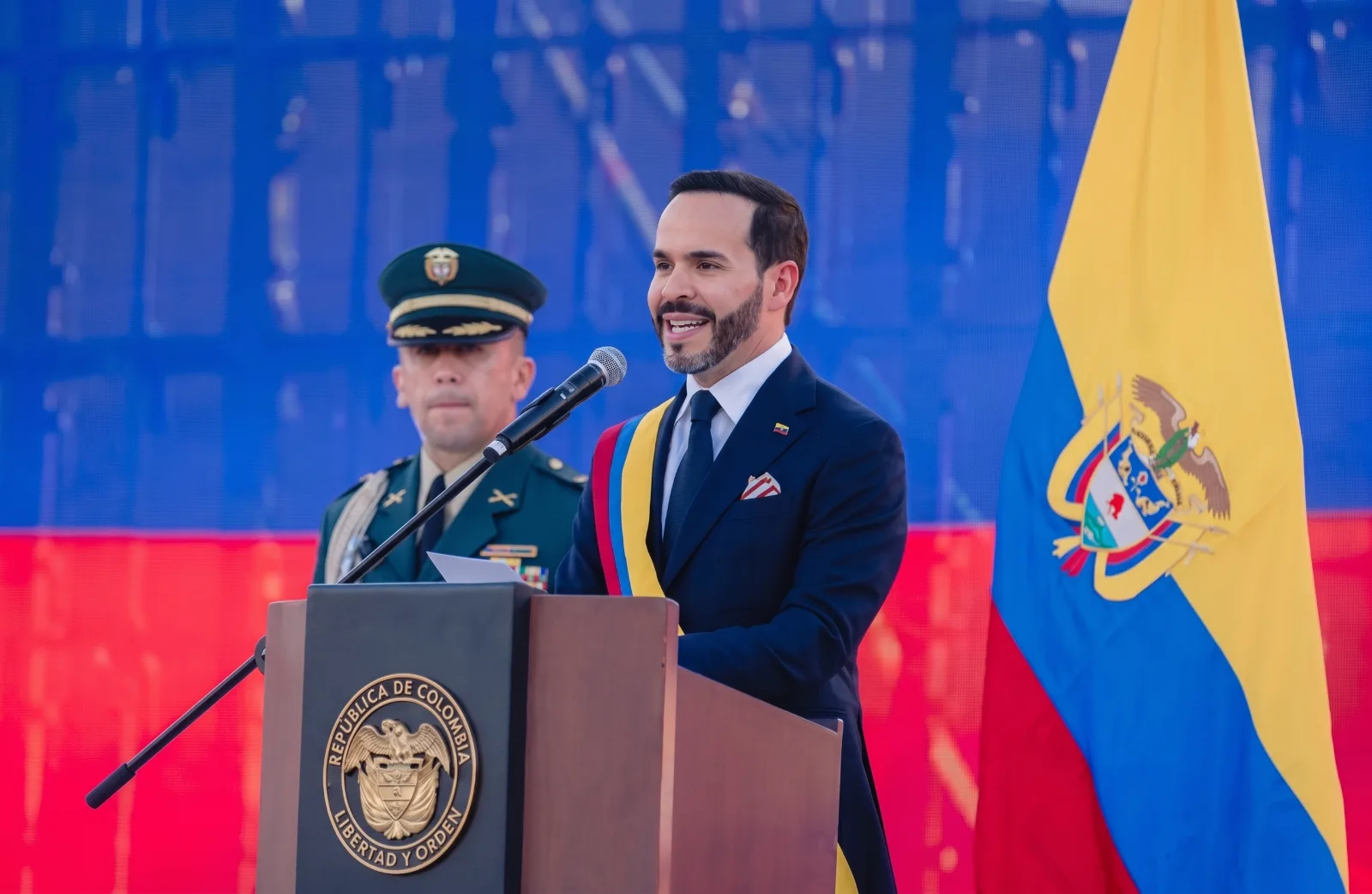 Este es el balance económico del gobierno de De la Espriella durante su primer mes
