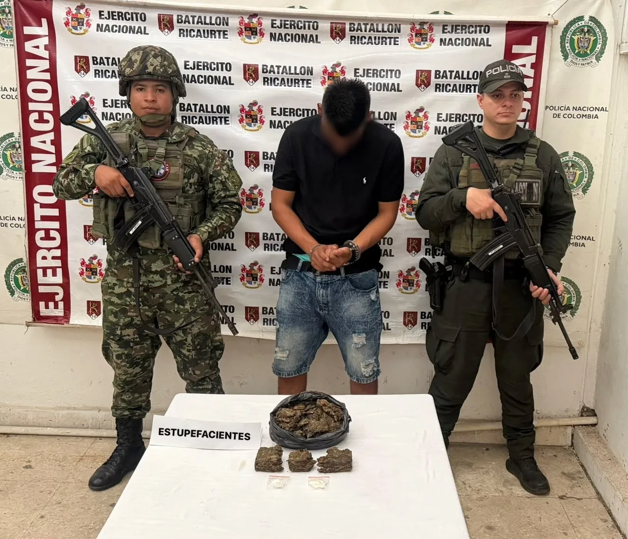 Capturan a hombre con presunta cocaína y marihuana en zona rural de San Alberto