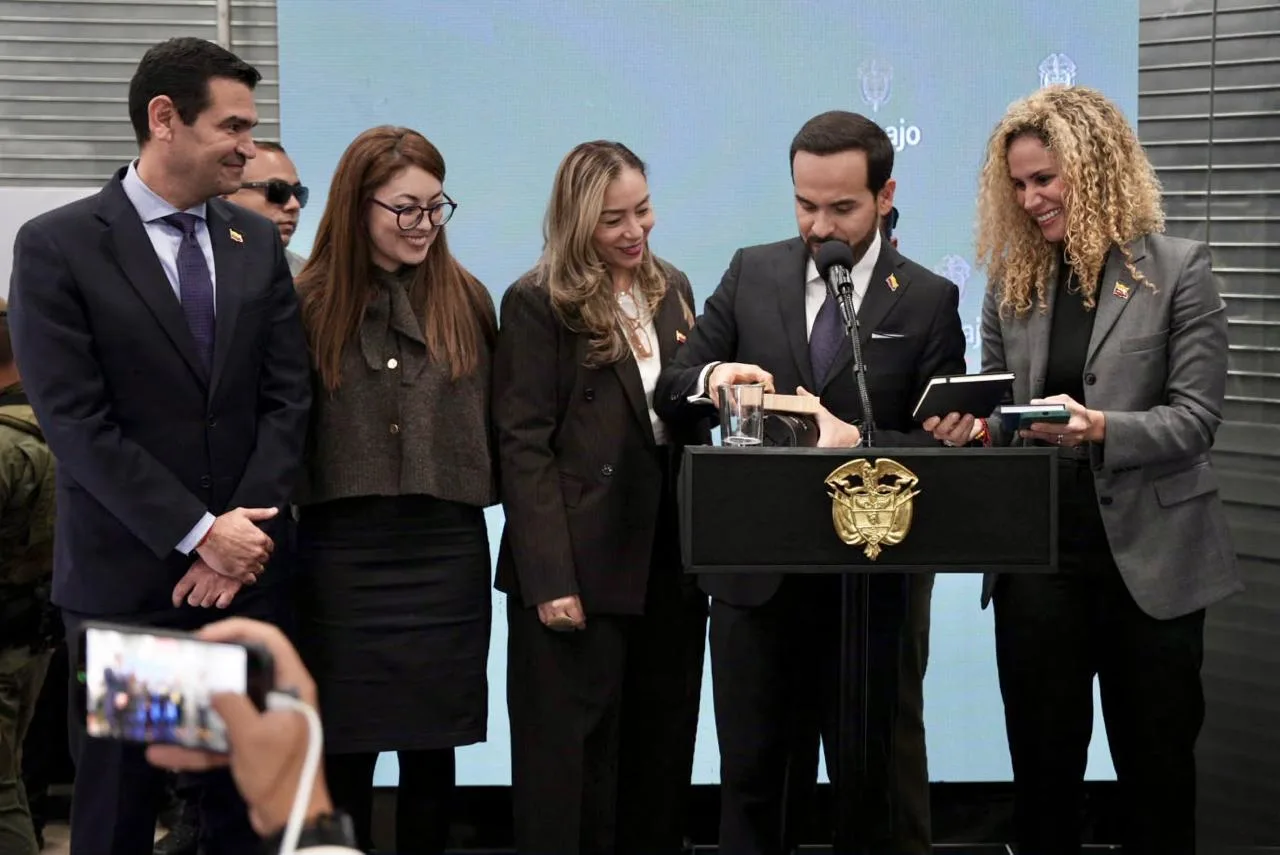 De La Espriella fija la formalización laboral como prioridad y respalda gestión de la ministra de Trabajo